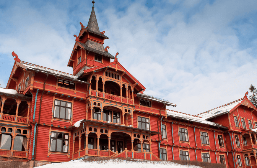 Top Hotels in Oslo: Stay Near the Action of Military Tattoo Events